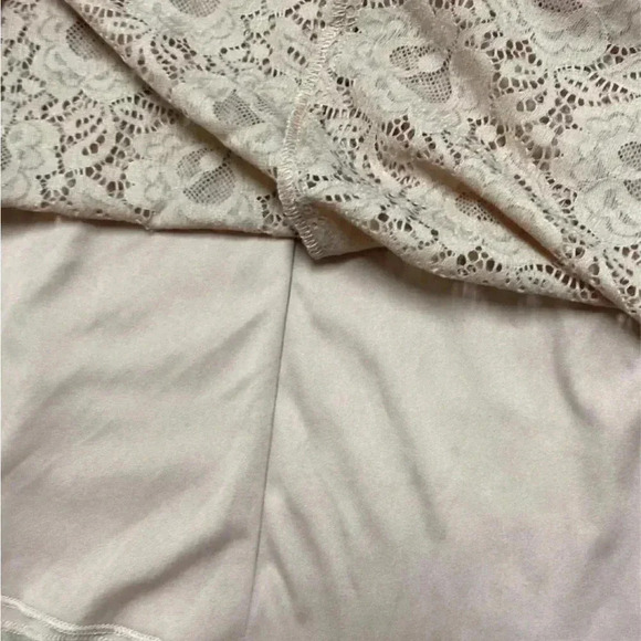 Speechless lace dress size XS - Picture 5 of 8